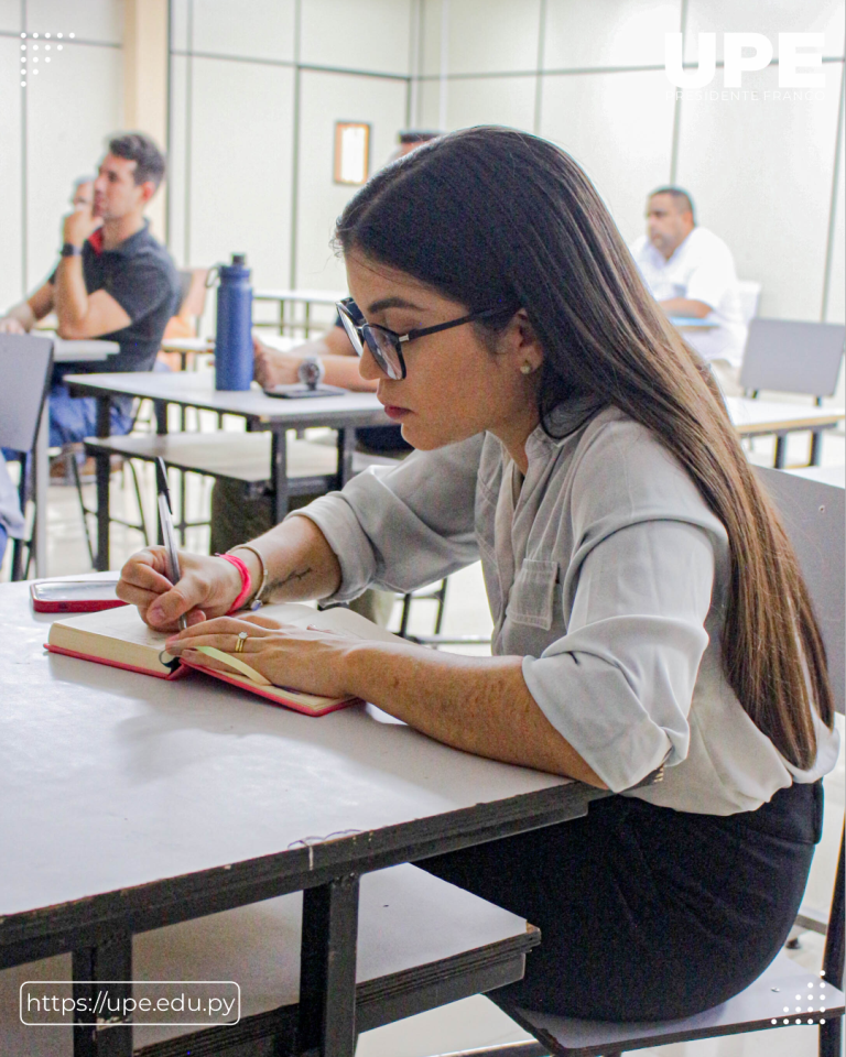 Claustro Docente: Facultad de Ciencias y Tecnologías